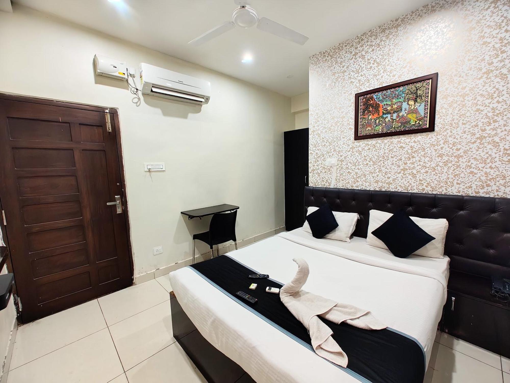Hotel Grandview Kondapur  Extérieur photo